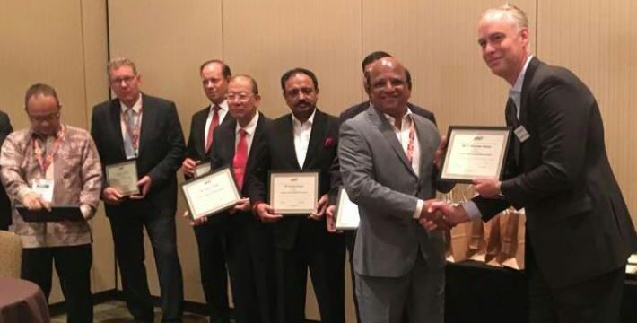 Global Print Leadership Award to TOPA President